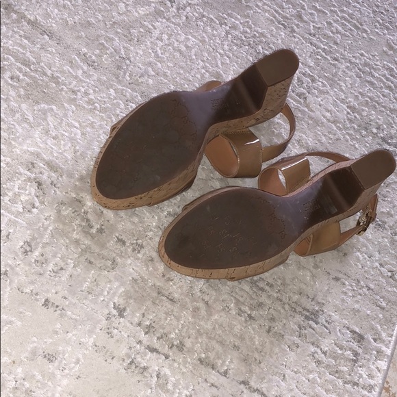 Heels (platforms) - Picture 3 of 4